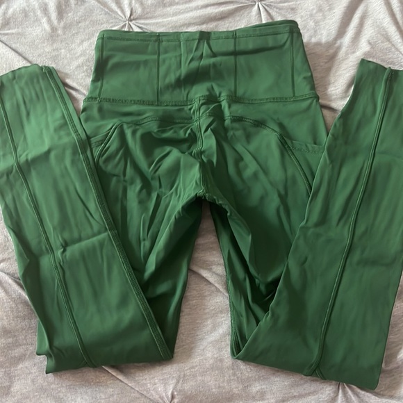 Everglades green lululemon leggings - Picture 2 of 2